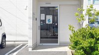 パナプラス薬局第２むつな店の入口