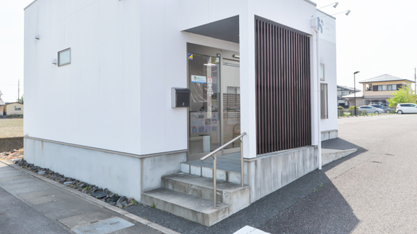 おだいじに薬局 一宮店の入口