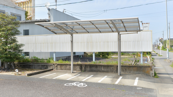 おだいじに薬局 一宮店の駐輪場
