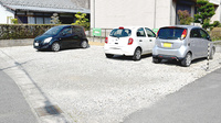 なかよし薬局の駐車場