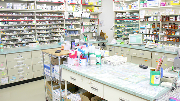たんぽぽ薬局　瀬戸西店の調剤室