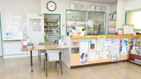 くすりの村薬局の受付/カウンター