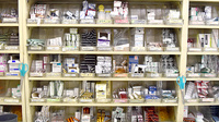 ヤナセ薬局四郷店の薬棚