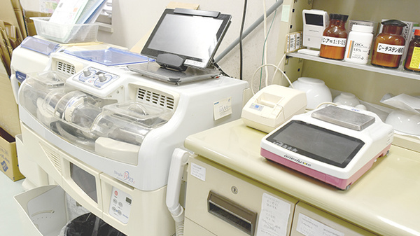 めろん薬局の調剤器具