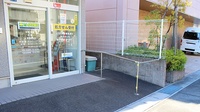 たんぽぽ薬局　安城店の入口