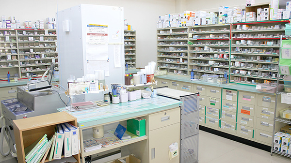 たんぽぽ薬局　蒲郡店の調剤室