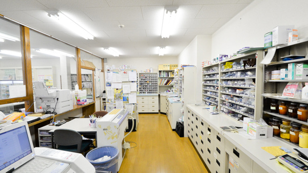 蒲郡調剤薬局の調剤室
