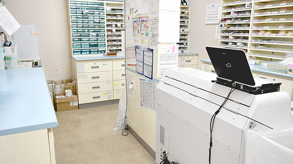 げんき調剤薬局岩崎西店の調剤室