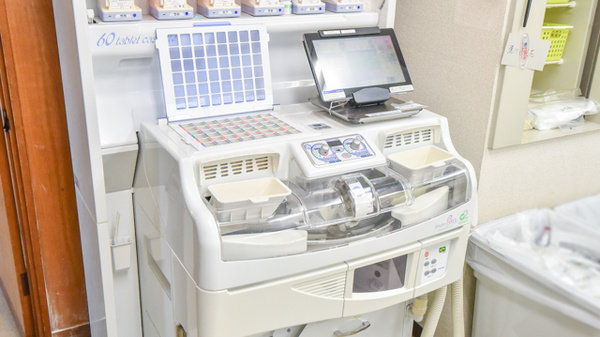 ファーマシーわかくさ薬局の調剤器具