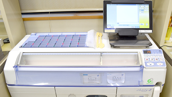 中央調剤薬局太田川店の調剤器具