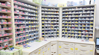 ヒバリ調剤薬局高横須賀店の薬棚