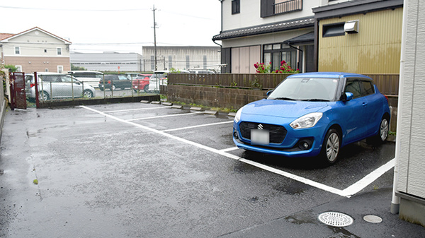 うさぎ調剤薬局の駐車場