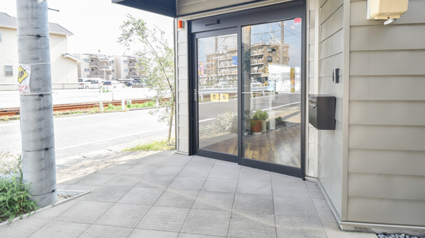 リリーフ薬局　知立店の入口