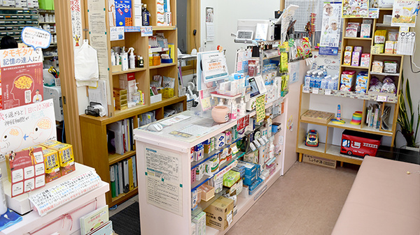 ヤハタ薬局二ツ杁店の受付/カウンター