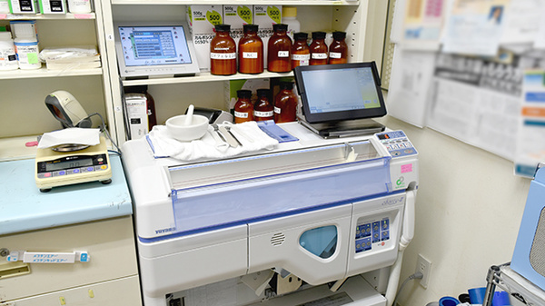 スマイル調剤薬局師勝店の調剤器具