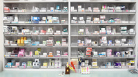 小林薬局桑名ふくじま支店の薬棚
