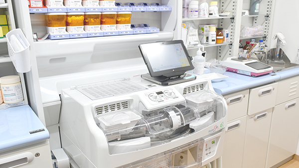 さんあい薬局　桜台店の調剤器具