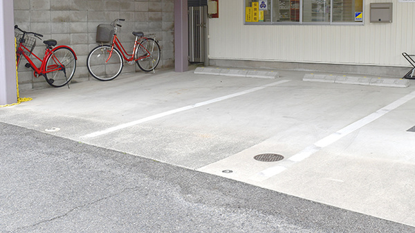 一志調剤薬局　久居駅前店の駐車場