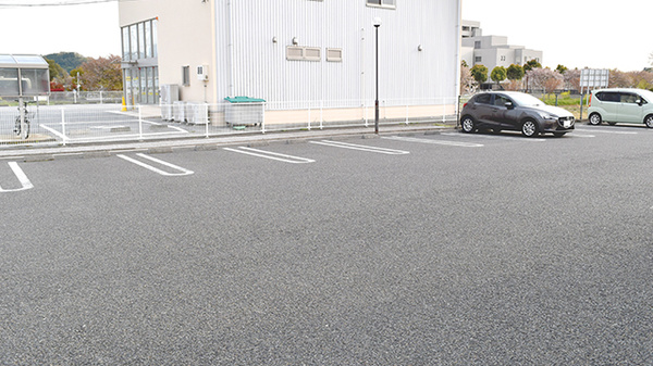 キリン堂調剤薬局　長浜店の駐車場