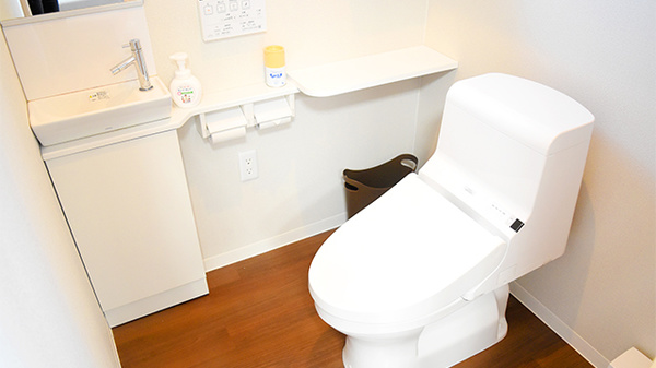 コナン薬局のお手洗い