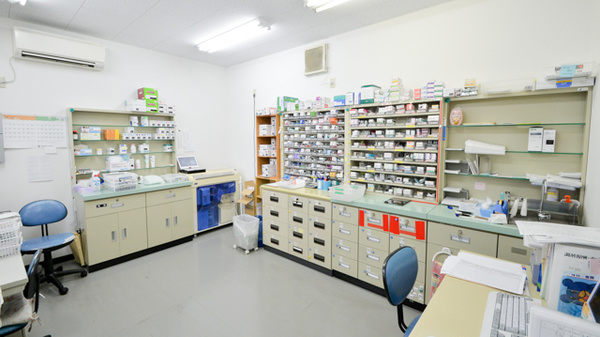 ヤマグチ薬局　米原入江店の調剤室