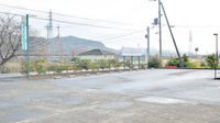 ヤマグチ薬局　米原入江店の駐車場