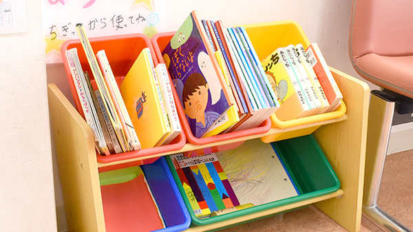 たんぽぽ薬局　五条御前店のキッズ用品