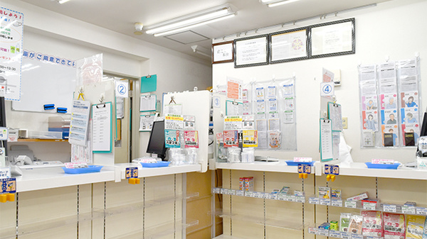 たんぽぽ薬局　聖護院店の受付/カウンター