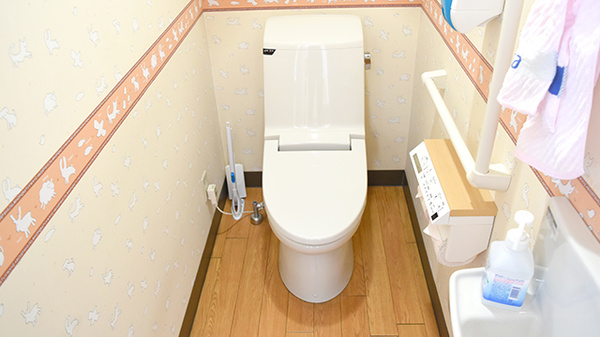 ak薬局男山店のお手洗い