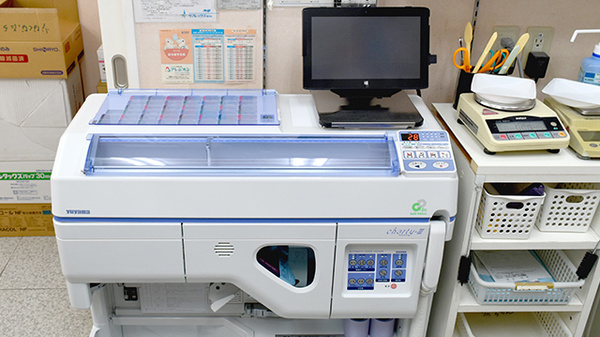 サカグチ薬局千代田東店の調剤器具