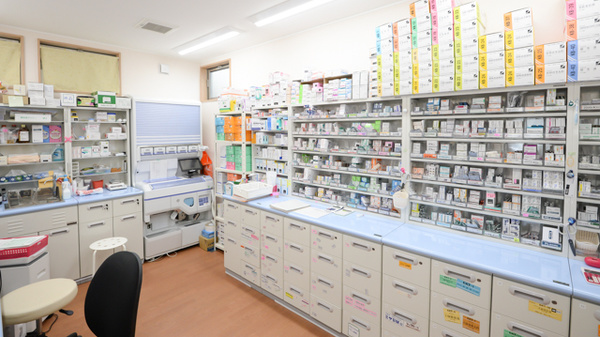 泉州薬局　土生店の調剤室