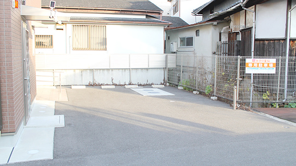 みのり薬局水間店の駐車場