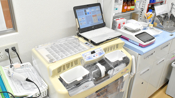 アップルプラス薬局九条店の調剤器具