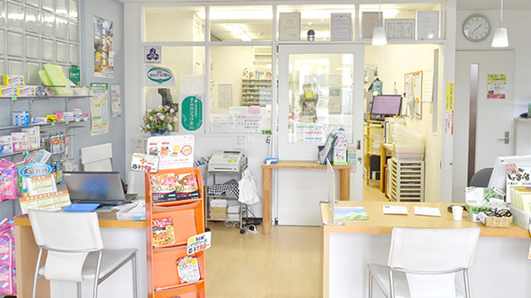 みとう薬局西田辺店の受付/カウンター