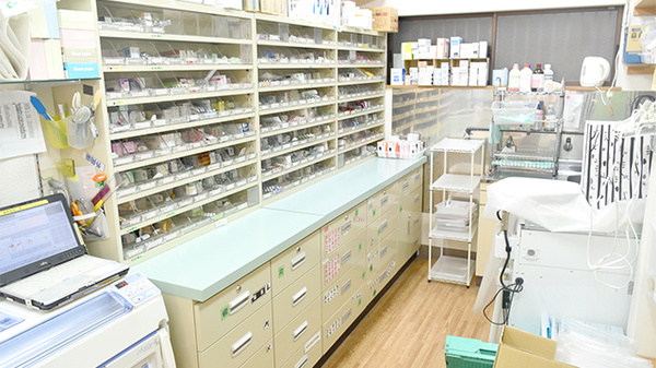 ちーぷ阿倍野薬局の調剤室