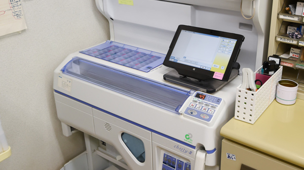サンプラザ薬局　山田池局の調剤器具