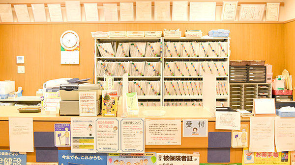 ツバサ薬局　香里ヶ丘店の受付/カウンター