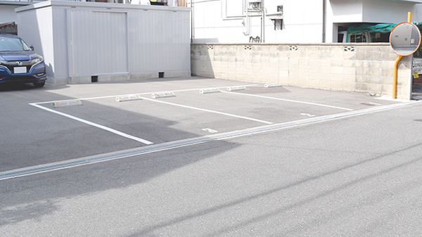 サンプラザ薬局　萱島西局の駐車場