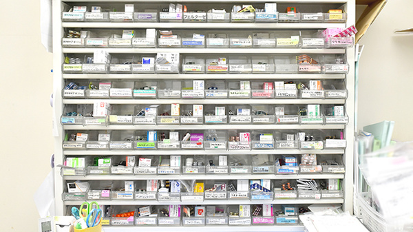 サニー薬局菅原店の薬棚