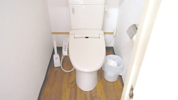 サンプラザ調剤薬局　郡津局のお手洗い