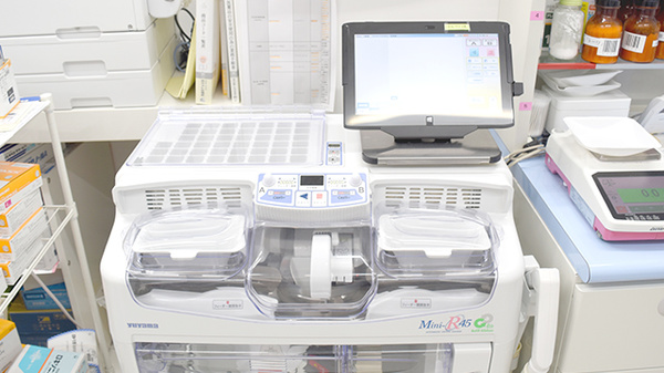 さくら薬局寺内2丁目店の調剤器具