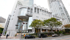 キリン堂薬局　ハービスプラザ店の外観