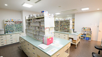 キリン堂薬局　ハービスプラザ店の薬棚