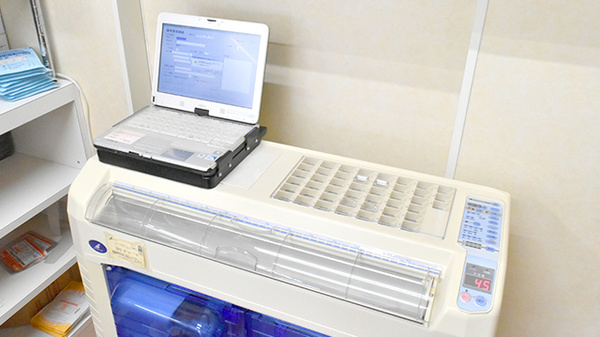 アップルプラス薬局深江橋店の調剤器具