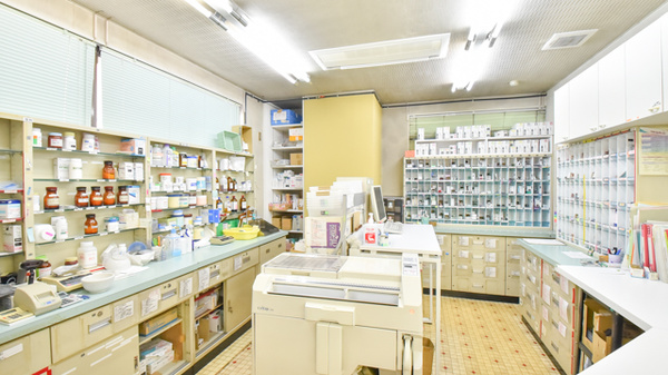 東光第一薬局 長田店の調剤室