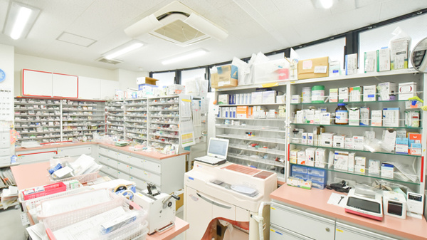 東光第一薬局 瓢箪山店の調剤室