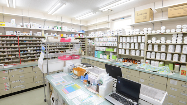 キリン堂薬局　都島店の調剤室