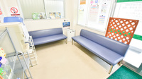 東光第一薬局 八尾東店の待合スペース