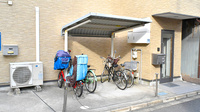 アップルプラス薬局　八尾北本町店の駐輪場
