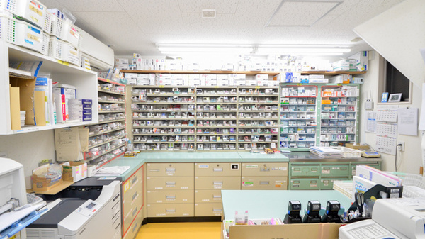 あんず薬局の調剤室